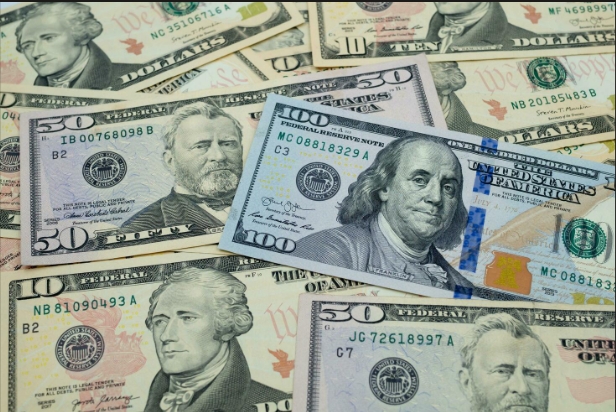 Tỷ giá USD hôm nay 13/5: Giá USD bán ra hiện ở mức 26.379 đồng/USD